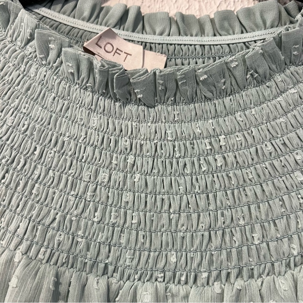Loft Mint Green Smocked Neck Swiss Dot Romantic Top size small - Picture 7 of 12